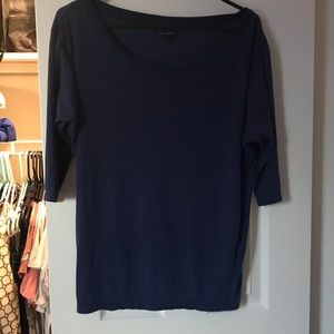 royal blue t shirt